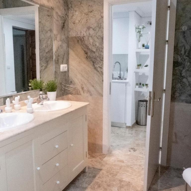 Azhar Suites - Suite con balcón - 5