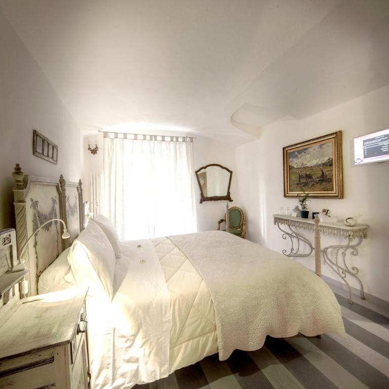 Corte delle Camelie Bed and Breakfast - Deluxe Double Room - 18