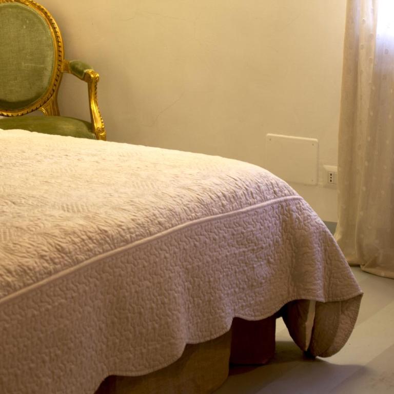 Corte delle Camelie Bed and Breakfast - Double Room with Private Bathroom - 18