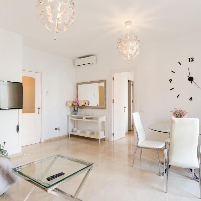 Agua I & seasonal pool by ELE Apartments - Apartamento Deluxe - 8