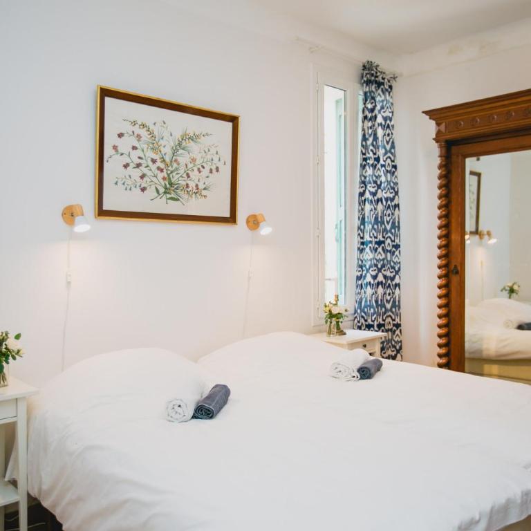 Regina's Banyuls - Spatious apartment next to the beach - Two-Bedroom Apartment - 10
