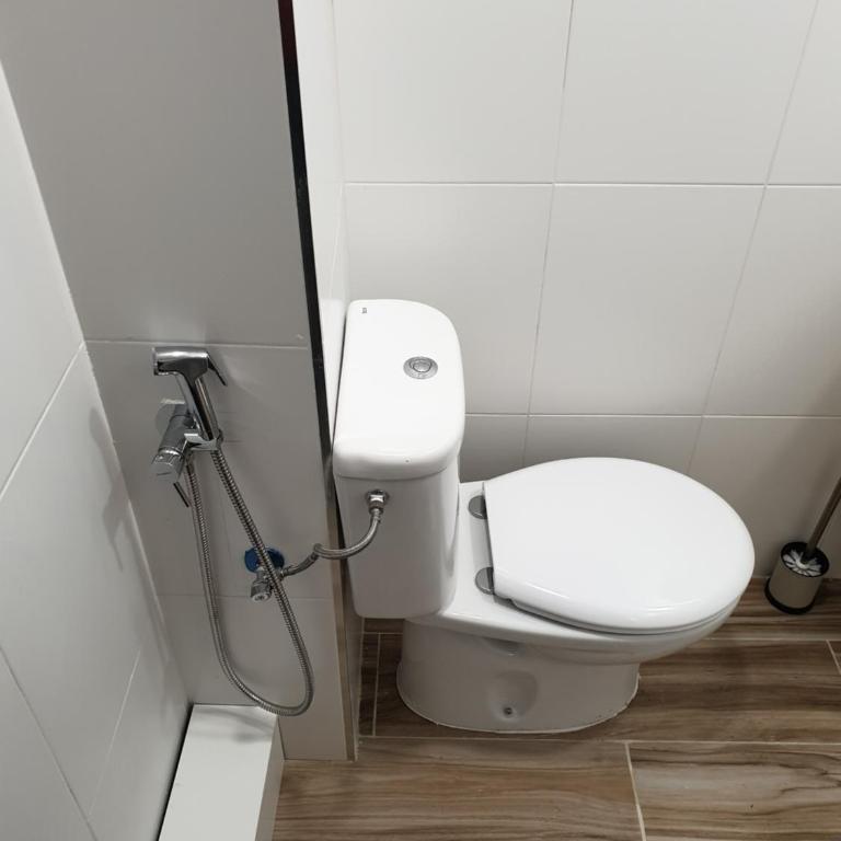 Spacious Apartment Madrid - Metro Barrio del Pilar - Three-Bedroom Apartment - 28