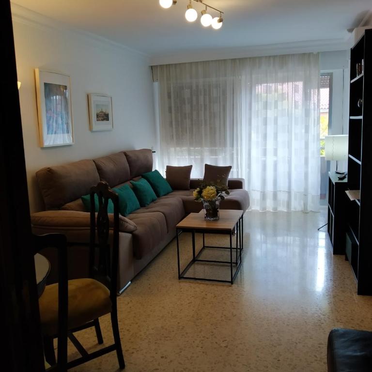 Luminoso y amplio apartamento - Apartamento - 5