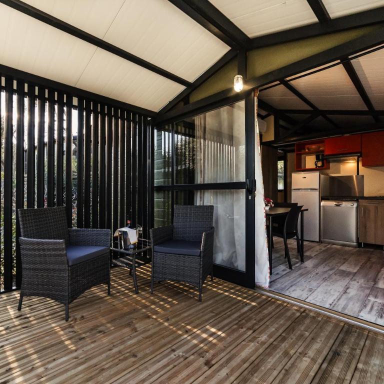Oasi Camping - Bungalow con 2 Camere da Letto - 4