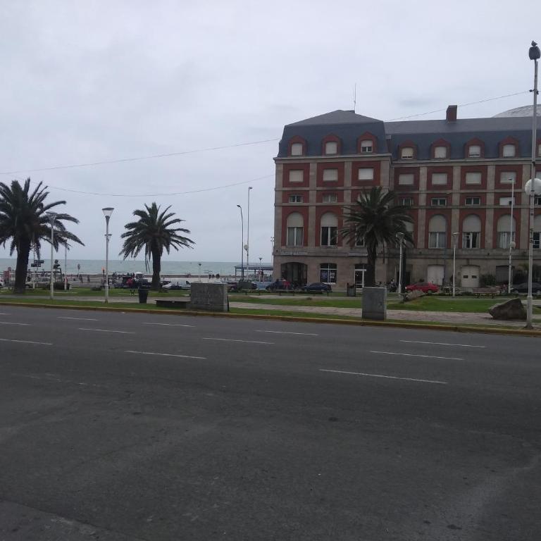 Depto de Leo frente al mar - Two-Bedroom Apartment - 17