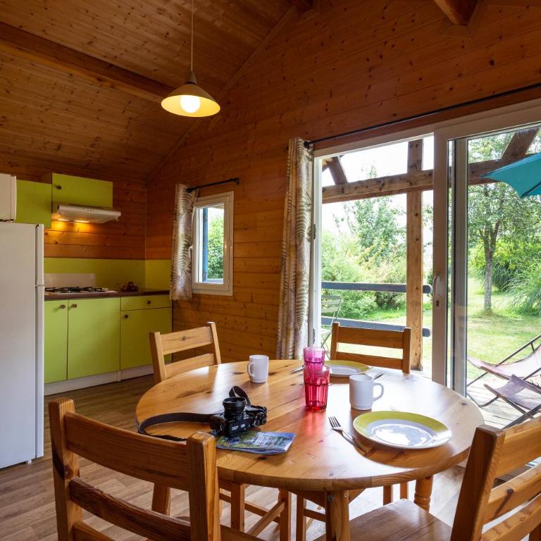 Huttopia Lac d'Aiguebelette - Chalet - 6