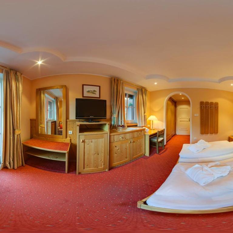 Hotel Berger Superior - Standard Double or Twin Room with Balcony - 3