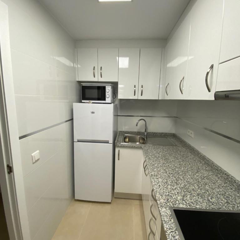 MAR BLAU - FINCAS ARENA - Three-Bedroom Apartment - 17