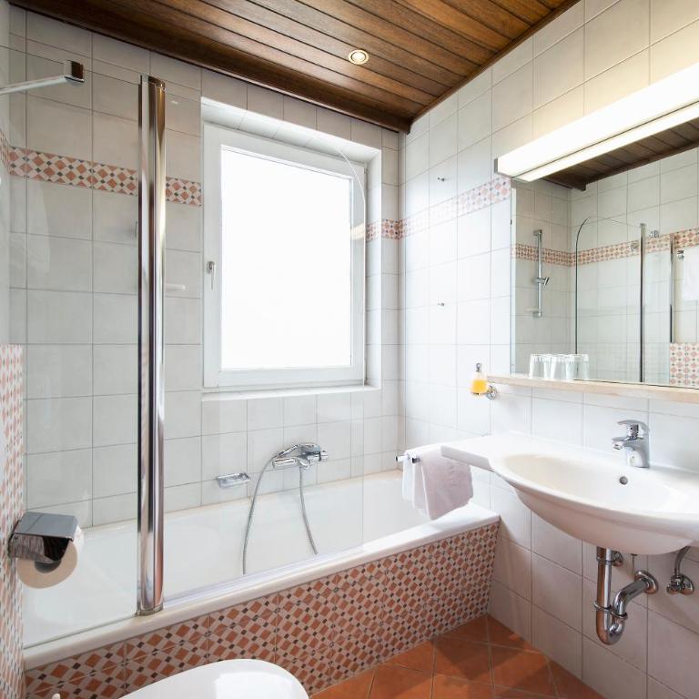 Hotel Landgasthof Altwirt - Superior Doppelzimmer - 3