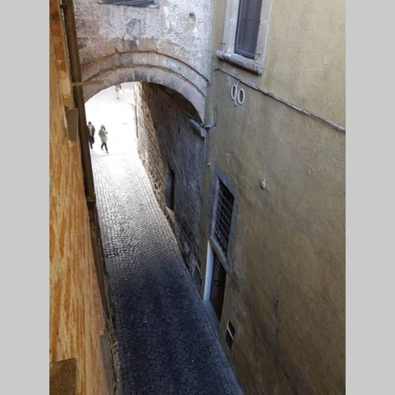 ...all'Archetto di Sant'Andrea......pieno centro - Appartamento con 1 Camera da Letto - 17