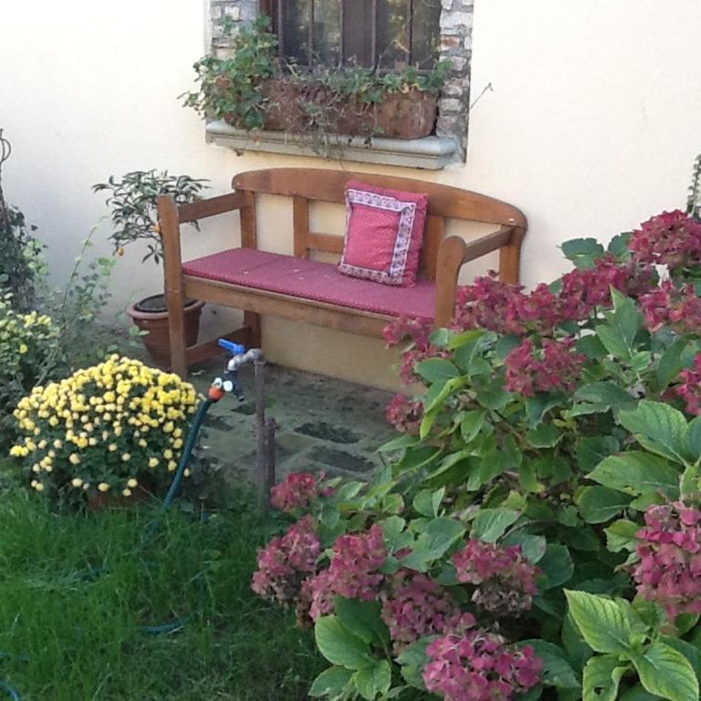B&B Cosi fan Tutte - Camera Matrimoniale/Doppia con Letti Singoli con Bagno Privato Esterno - 5