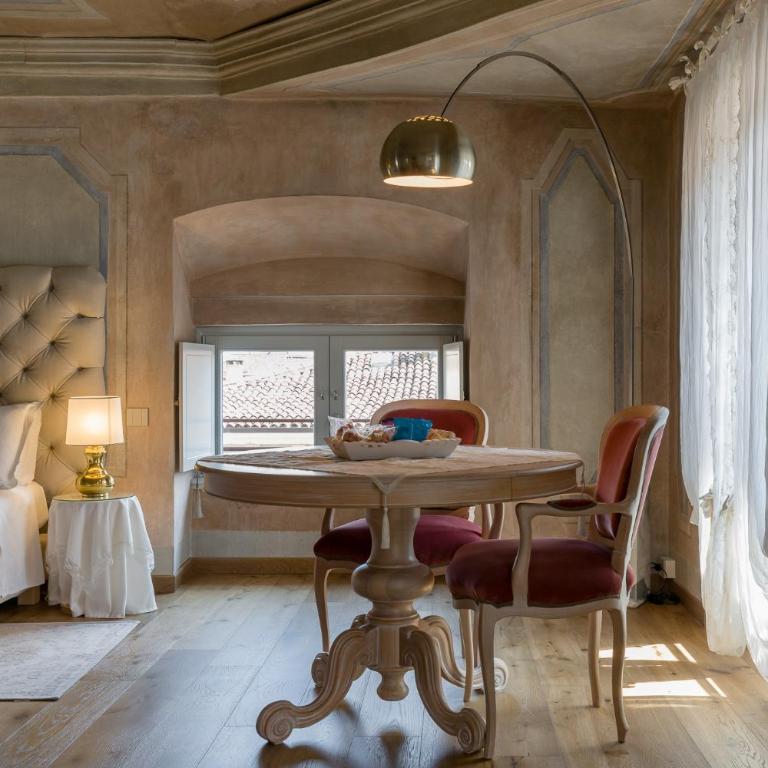Rooms Castelvecchio - Palazzo Canossa - Appartamento Luxury - 16