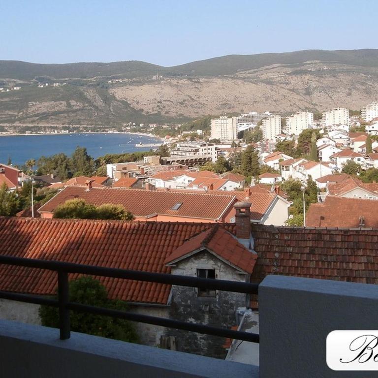 Apartments Beleni - One-Bedroom Apartment with Terrace and Sea View - 8