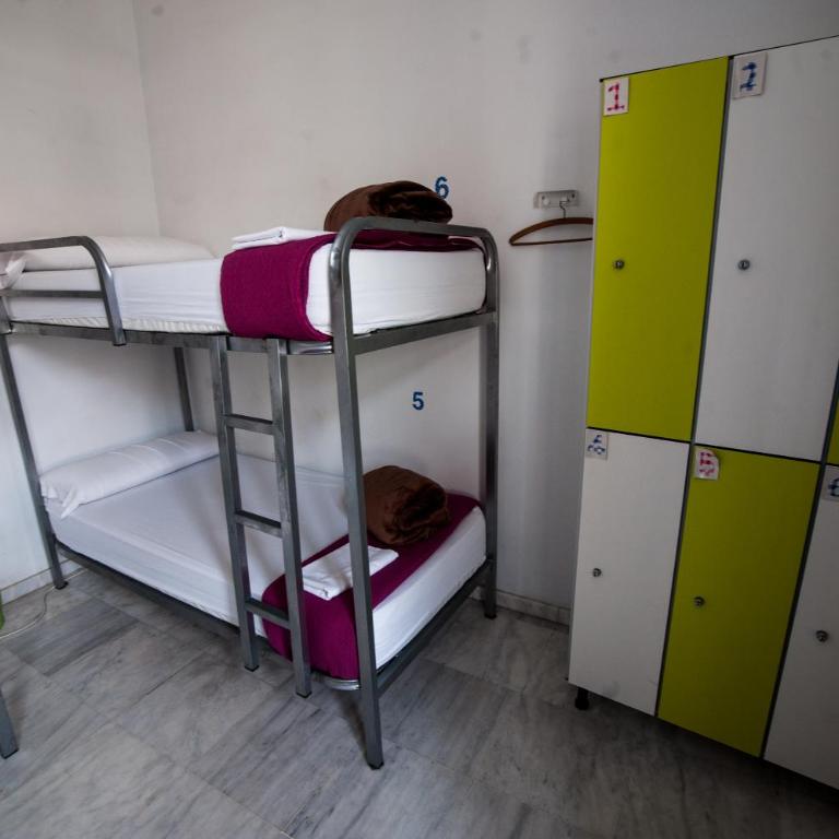 La Flamenka Hostel - Cama en dormitorio mixto compartido de 6 camas - 4