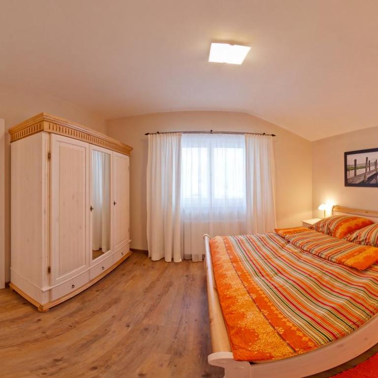 Landhaus Montana - Apartment mit 1 Schlafzimmer und Balkon - 9