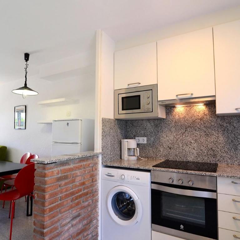 VALL PETITA 56 - Two-Bedroom Townhouse - 11