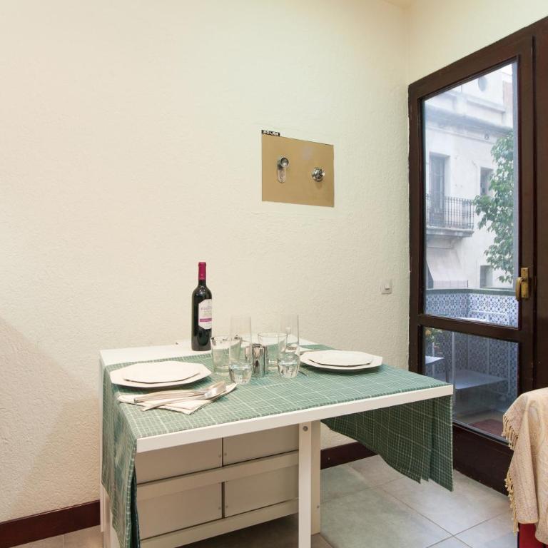 Flat Barcelona - One-Bedroom Apartment - 10