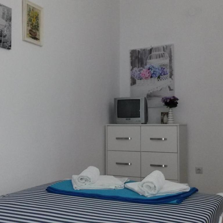 Apartmani Drašković - Apartman sa Pogledom na Planinu - 7