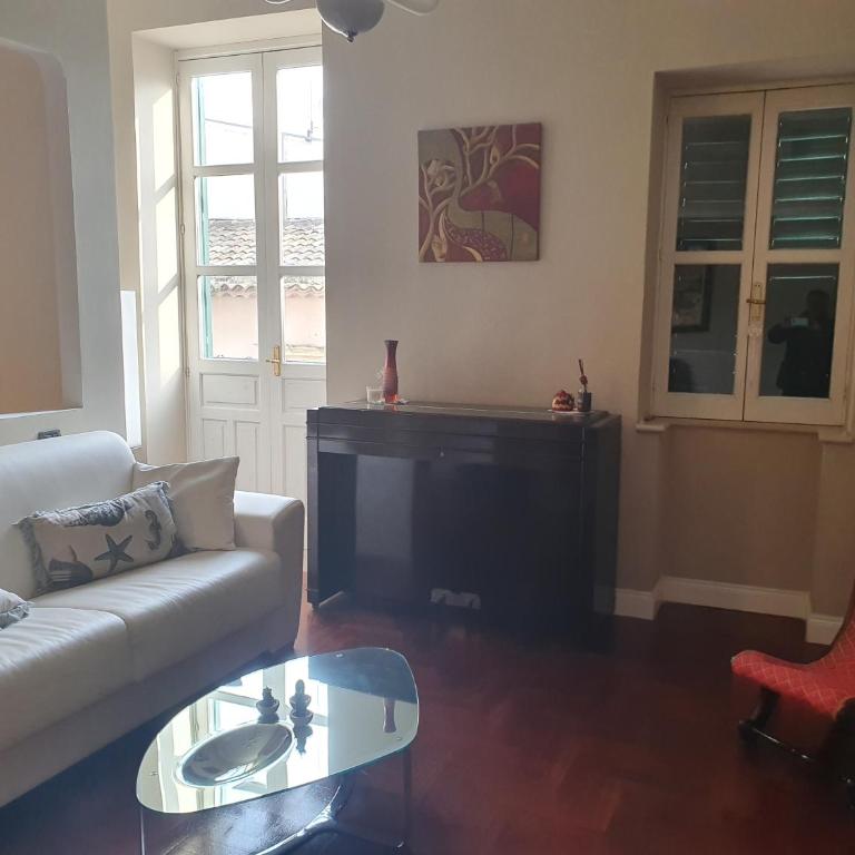Palazzo GiuFa - Two-Bedroom Apartment - 22
