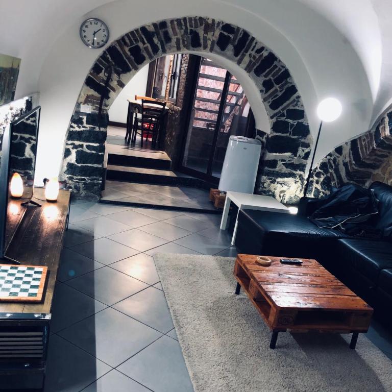 Antony’s Home - One-Bedroom Apartment - 3