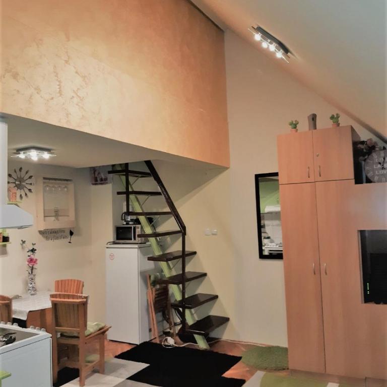 Sweet Home Center Apartment - Apartman - 52