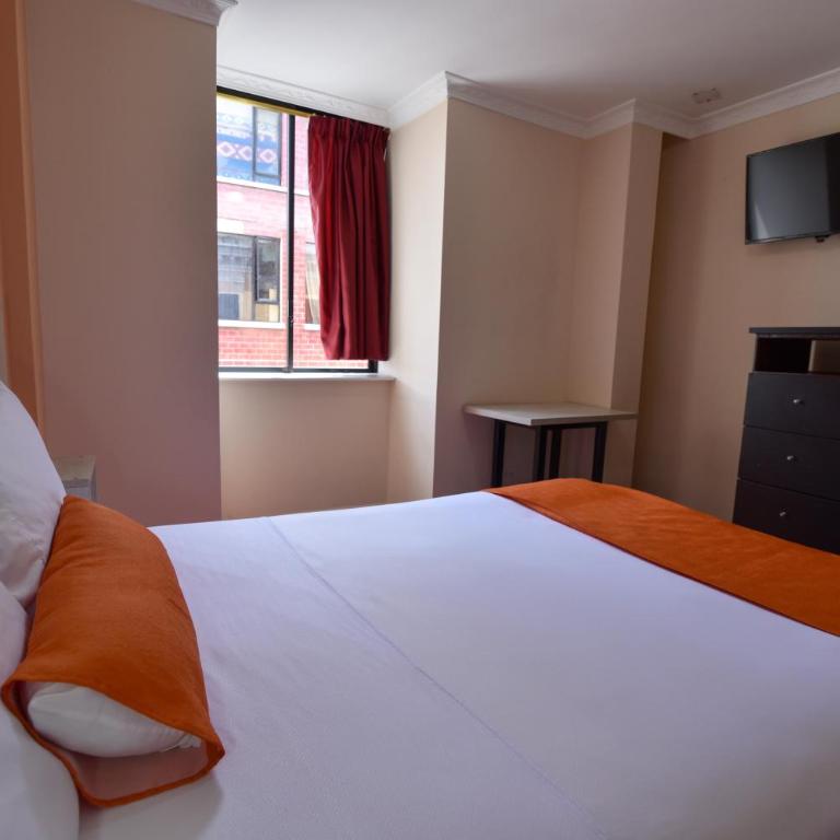 Hotel Mediterraneo Quito - Superior Single Room - 4