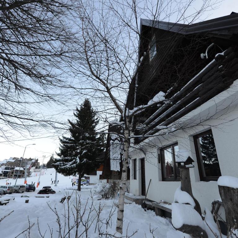 Čarobna Kuća Jahorina - Three-Bedroom House - 5