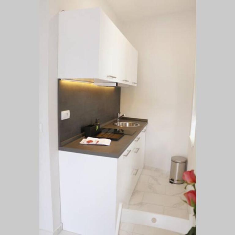 ROCK - Studio with 30m2 terrace - Studio - 12