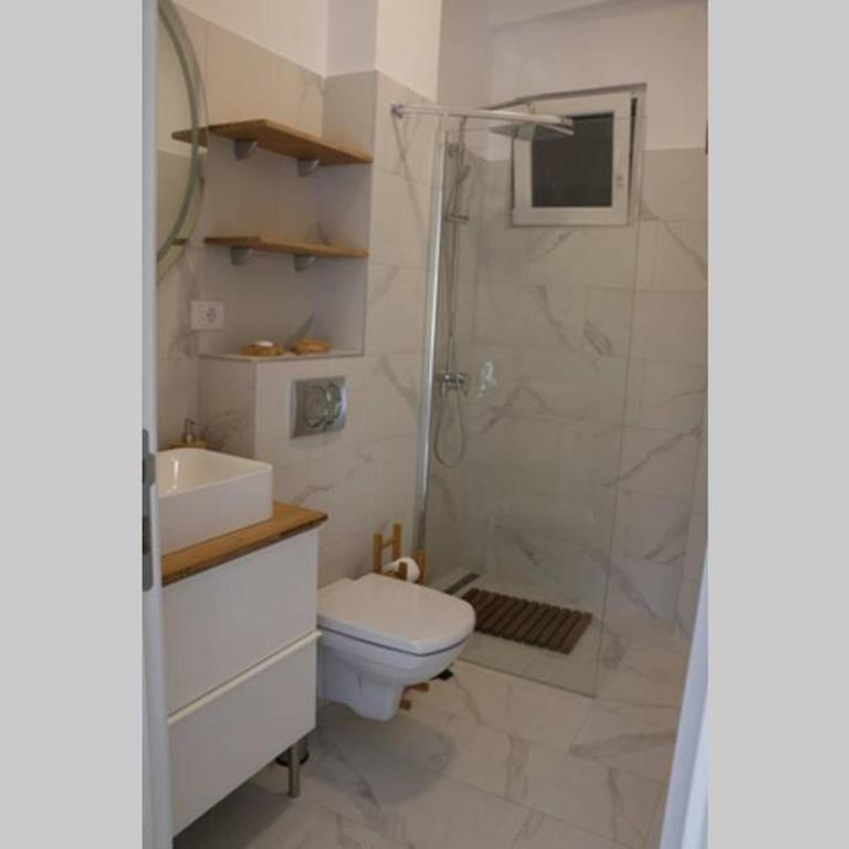 ROCK - Studio with 30m2 terrace - Studio - 16
