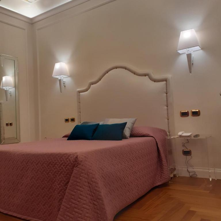 Boutique Hotel Puccini - Camera Deluxe - 2
