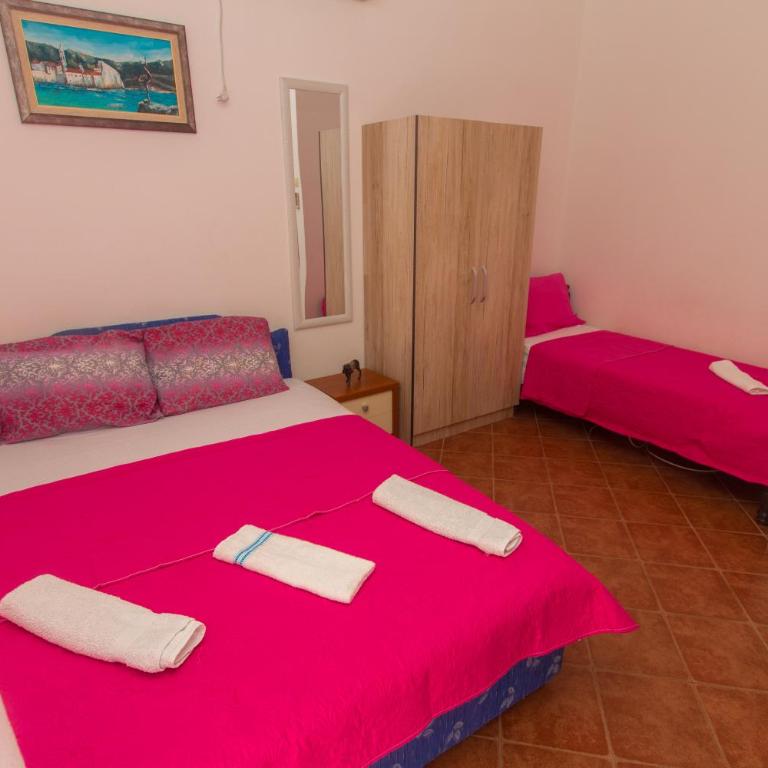 Apartments Petković - Triple Room with Sea View - 11