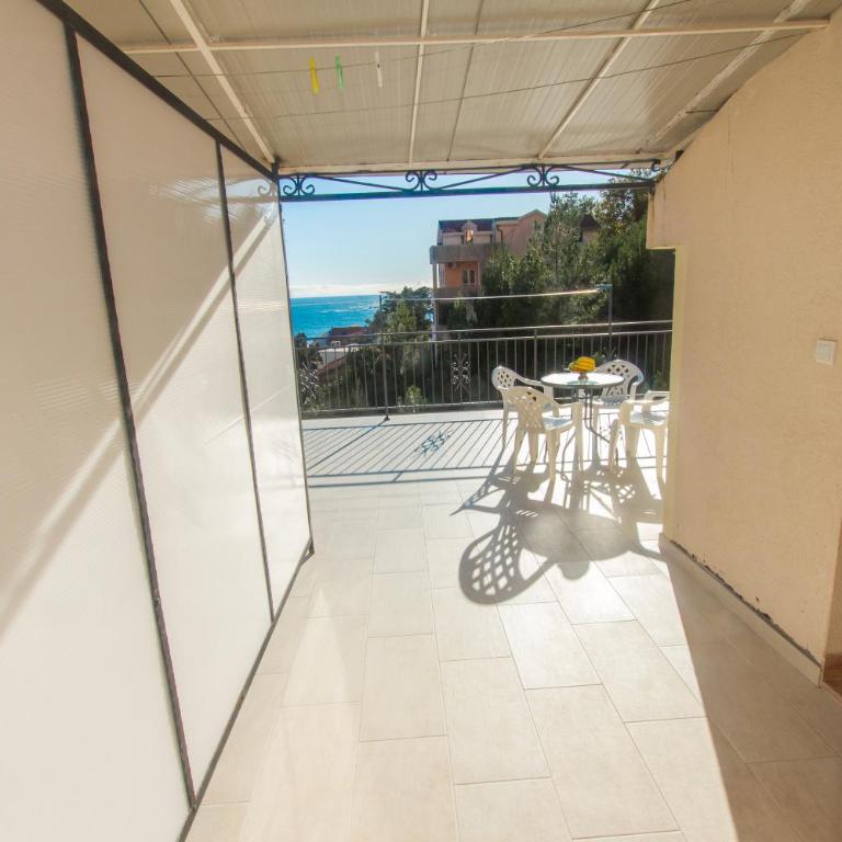 Apartments Petković - Triple Room with Sea View - 7