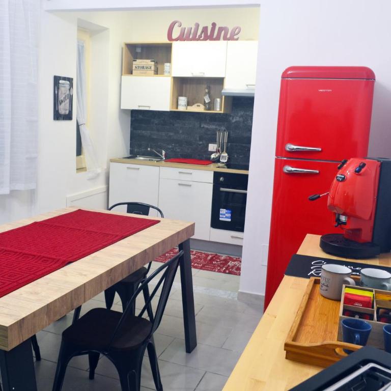Casa in centro - Appartamento con 2 Camere da Letto - 10