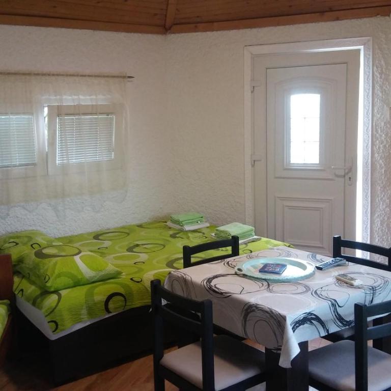 House 23 A1 - Apartman sa 1 Spavaćom Sobom - 24