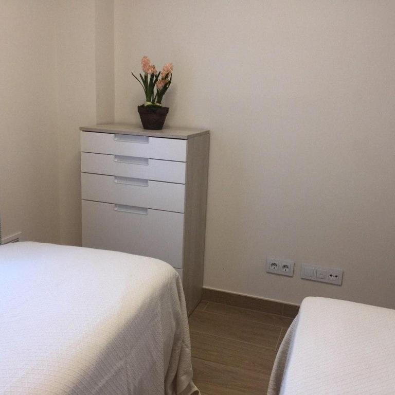 Nuevo Apartamento Moderno Elisa - a 80 metros de la playa para 5 personas - Apartamento de 3 dormitorios - 25
