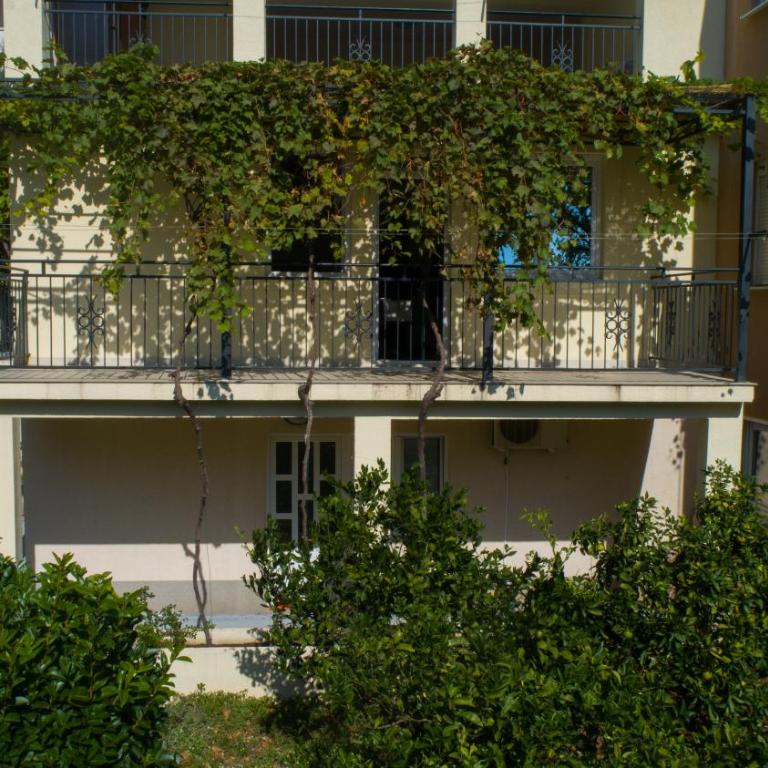 Apartments Petković - One-Bedroom Apartment with Balcony and Sea View - 19