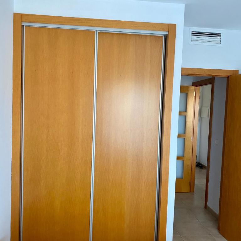 Urbanización Mar de Canet, 2 dormitorios con piscina comunitaria, garaje y wifi - Apartment mit 2 Schlafzimmern - 24