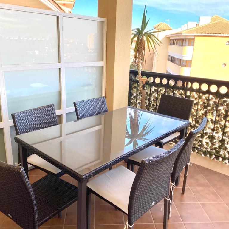 Urbanización Mar de Canet, 2 dormitorios con piscina comunitaria, garaje y wifi - Apartment mit 2 Schlafzimmern - 17