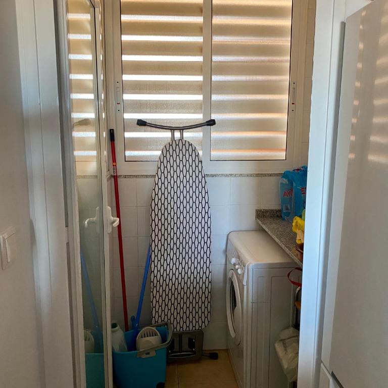 Urbanización Mar de Canet, 2 dormitorios con piscina comunitaria, garaje y wifi - Apartment mit 2 Schlafzimmern - 34