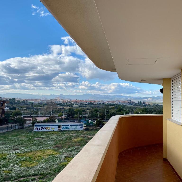 Urbanización Mar de Canet, 2 dormitorios con piscina comunitaria, garaje y wifi - Apartment mit 2 Schlafzimmern - 11
