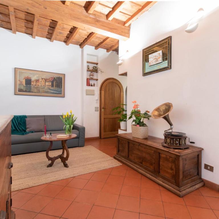 Pepi Dining at the sunrise Florence - Apartment with Terrace - 22