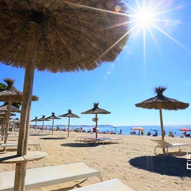 InmoBooking Pins II Essence Holyday - Apartamento con vistas al mar - 5