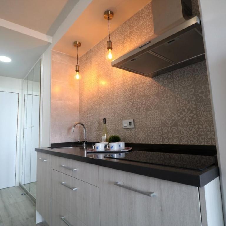 Experience Internacional Salou - Climatizado con piscina - Estudio con terraza - 11