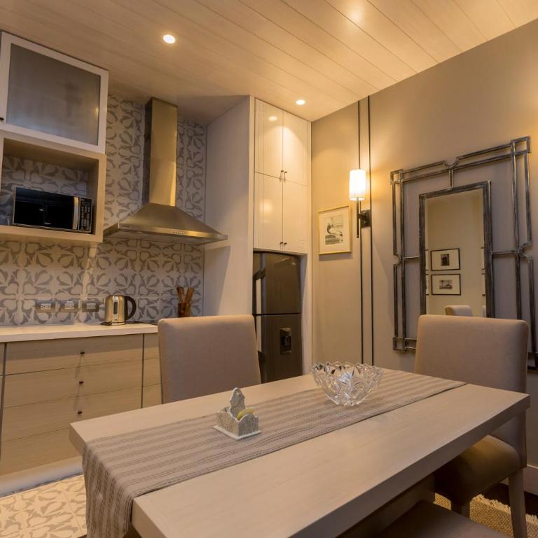 Mansion Alcazar - Suite Deluxe - 4