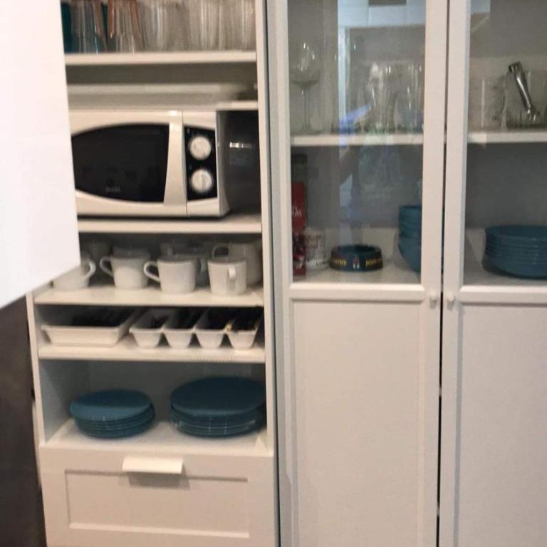 ESTUDIO LOFT en el Centro para 4 Personas Cama doble y sofá nuevo de cama doble Check in a partir de las 15 pm o antes si estuviera libre Con wifi Grandes ventanales - Estudio - 30