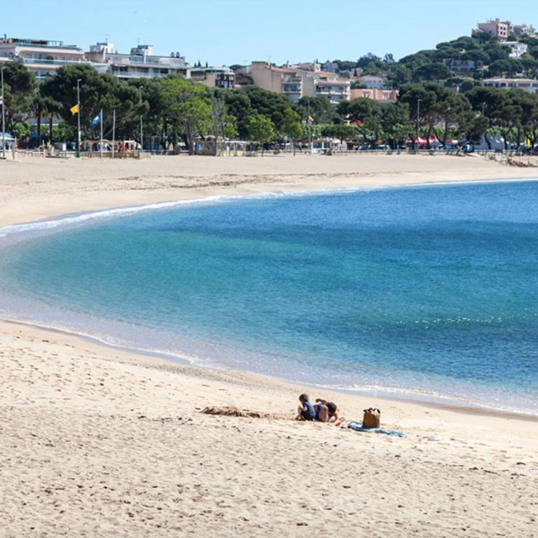 Nuevo Apartamento Moderno Elisa - a 80 metros de la playa para 5 personas - Apartamento de 3 dormitorios - 5