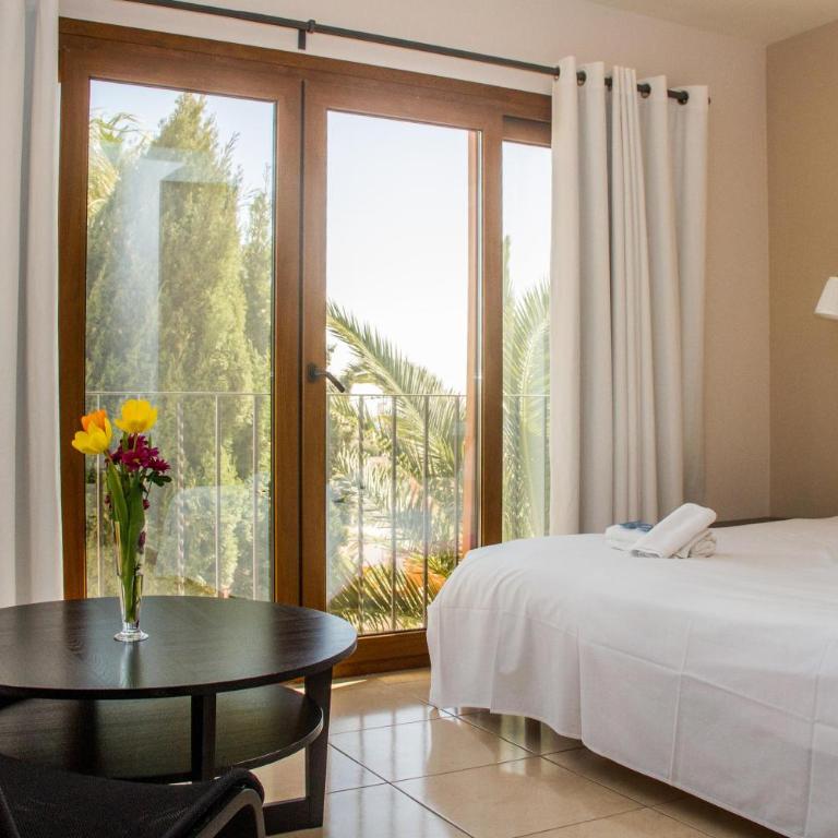 Hostal Gran Sol - Large Twin Room - 5
