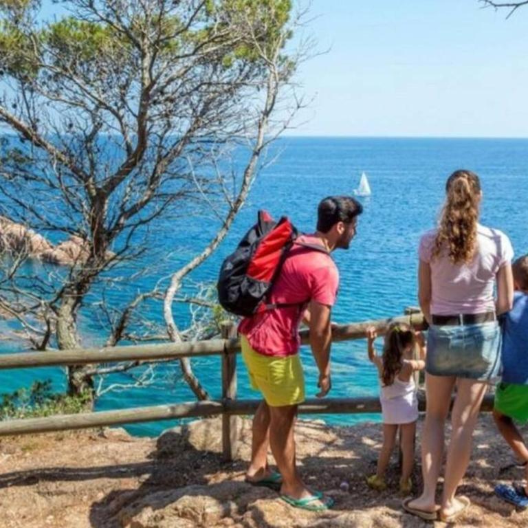 Nuevo Luminoso Apartamento Catalina a 80 metros de la playa para 4 personas - Apartamento de 2 dormitorios - 60