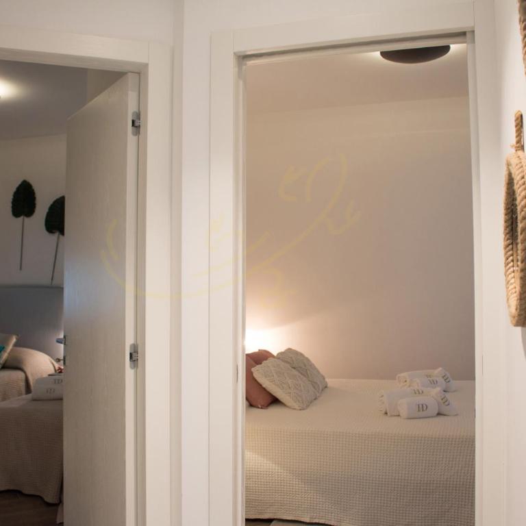 TD Villa Ponente Luxury Villa with Sea View Pool - Villa - 11