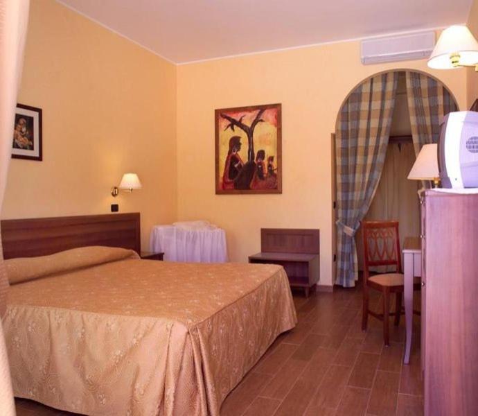 Hotel Cuor Di Puglia - Camera Matrimoniale/Doppia con Letti Singoli - 8